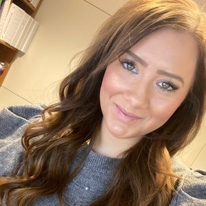 Meet your Posher, Misty